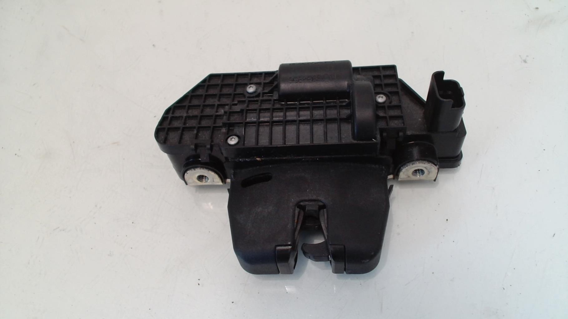 Chiusura centralizzata bagagliaio PEUGEOT 2008 1 PHASE 1 Gasolina - 1