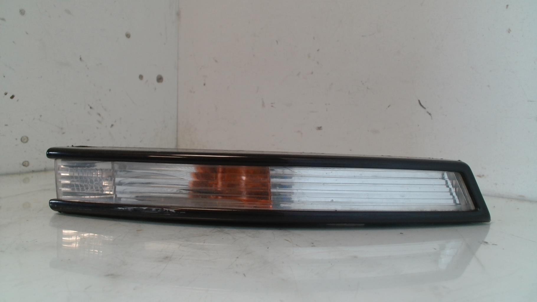 Gruppo ottico anteriore secondario destro (luci)(freccia) VOLKSWAGEN PASSAT 5 Diésel - 1