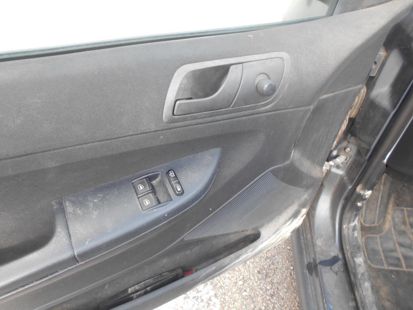 Commande de phare SKODA FABIA 1 PHASE 2 Essence - 1
