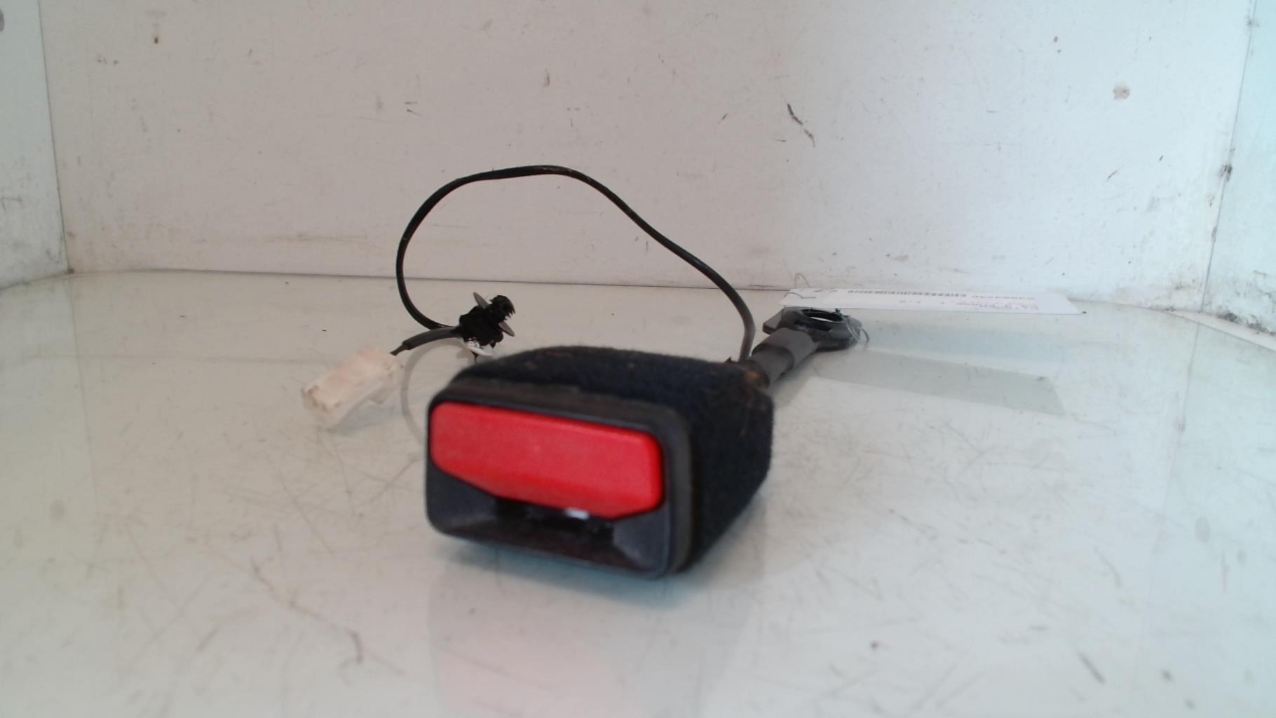 Aggancio cintura sicurezza anteriore sinistro CITROEN C3 3 PHASE 1 Gasolina - 1