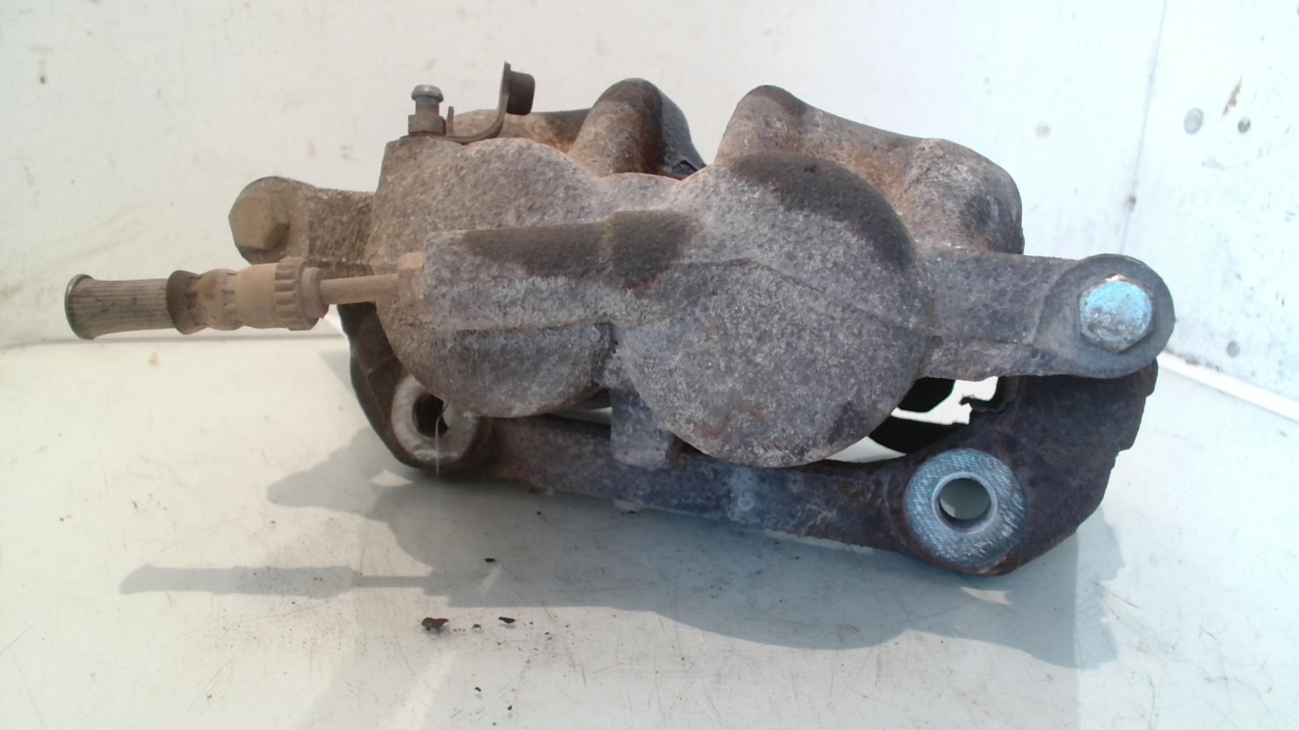 Etrier avant gauche (freinage) CITROEN JUMPY 2 Diesel - 1