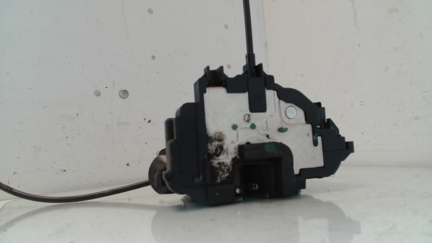 Chiusura centralizzata anteriore sinistra RENAULT CLIO 3 PHASE 2 BREAK Diésel - 1