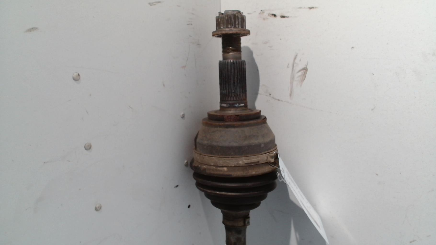 Giunto cardanico albero di trasmissione destro VOLKSWAGEN TOUAREG 1 PHASE 1 Diésel - 1