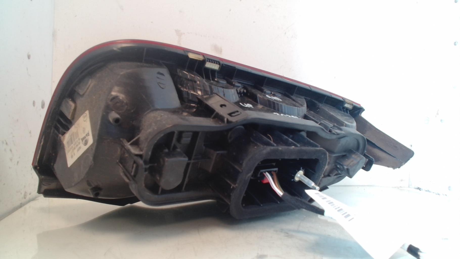 Fanale posteriore principale destro (luci) VOLKSWAGEN UP PHASE 1 Gasolina - 1