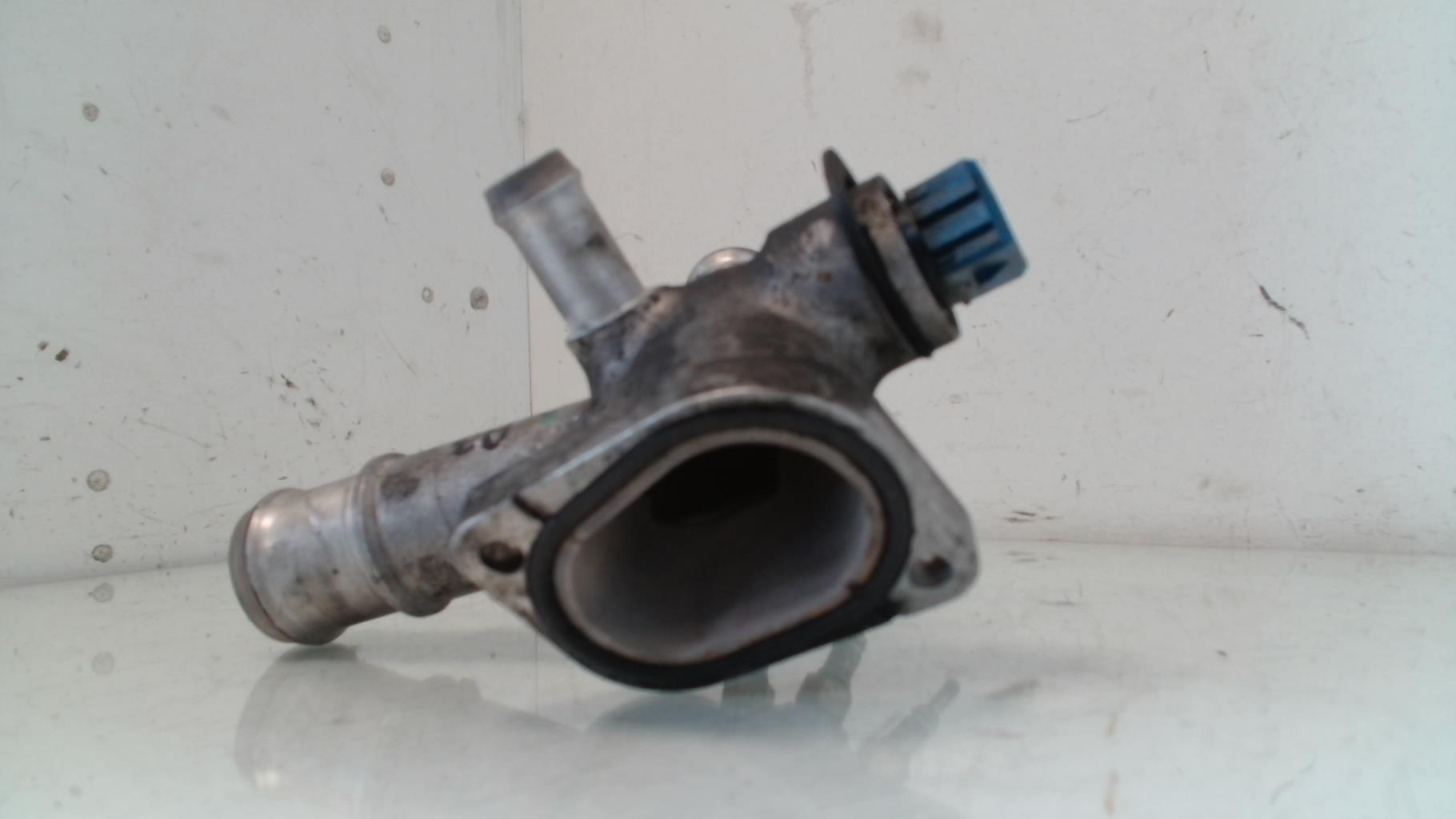 Boitier eau AUDI A3 1 PHASE 1 Diesel - 1