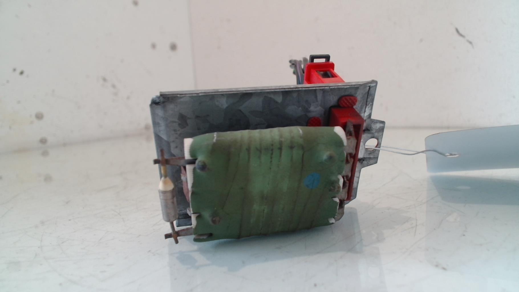 Resistenza riscaldamento VOLKSWAGEN PASSAT 4 PHASE 1 BREAK Diésel - 1