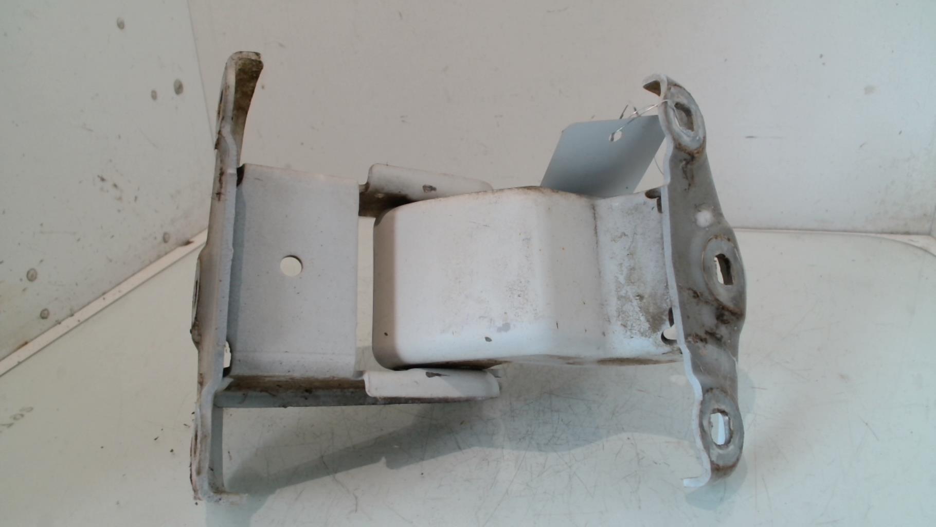 Cerniera porta bagagliaio destra RENAULT TRAFIC 2 PHASE 1 Diésel - 1