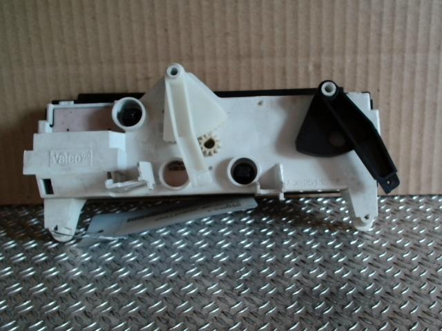 Commande chauffage RENAULT R19 PHASE 1 Essence - 1