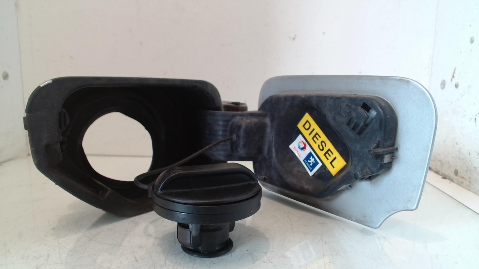 Trappe d'essence PEUGEOT 407 PHASE 1 BREAK Diesel - 1