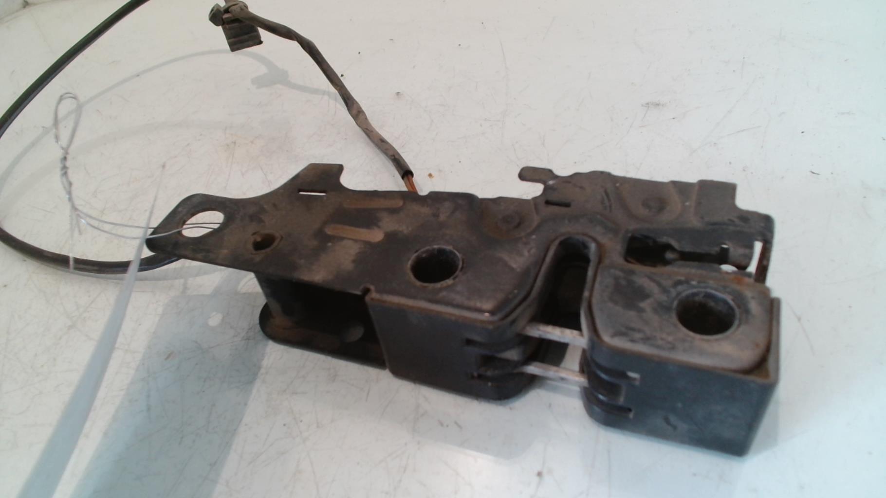 Fermeture de capot AUDI A3 2 PHASE 1  - 1