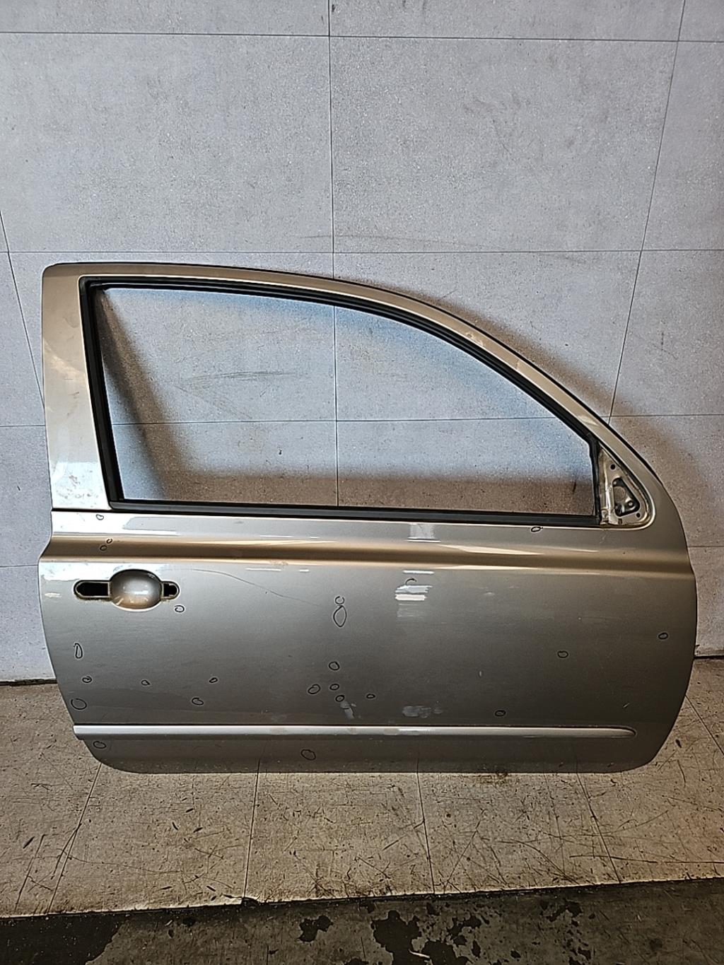 Portiera anteriore destra NISSAN MICRA 3 PHASE 2 Gasolina - 1