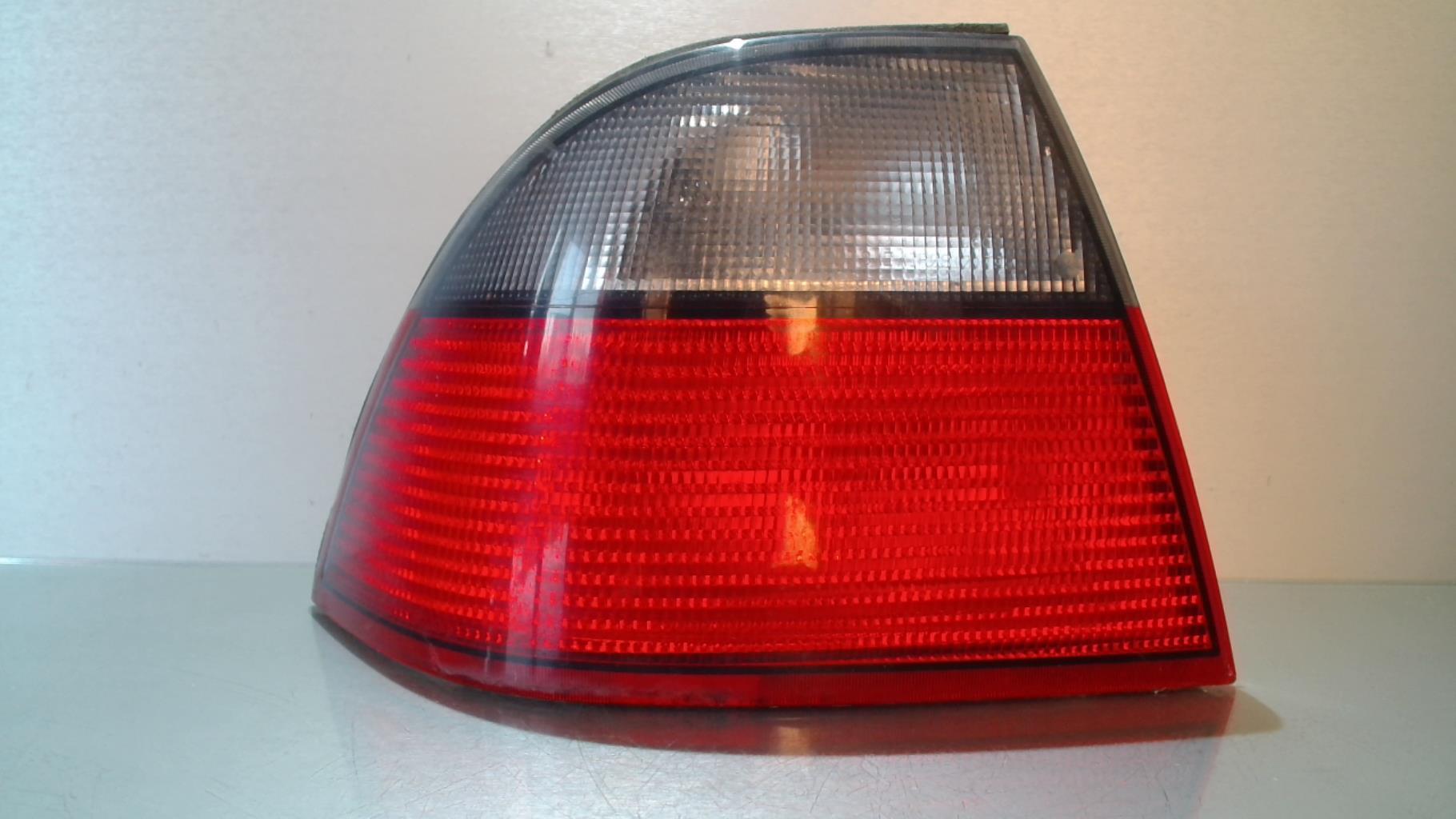Fanale posteriore principale sinistro (luci) SAAB 9.5 1 PHASE 1 Gasolina - 1