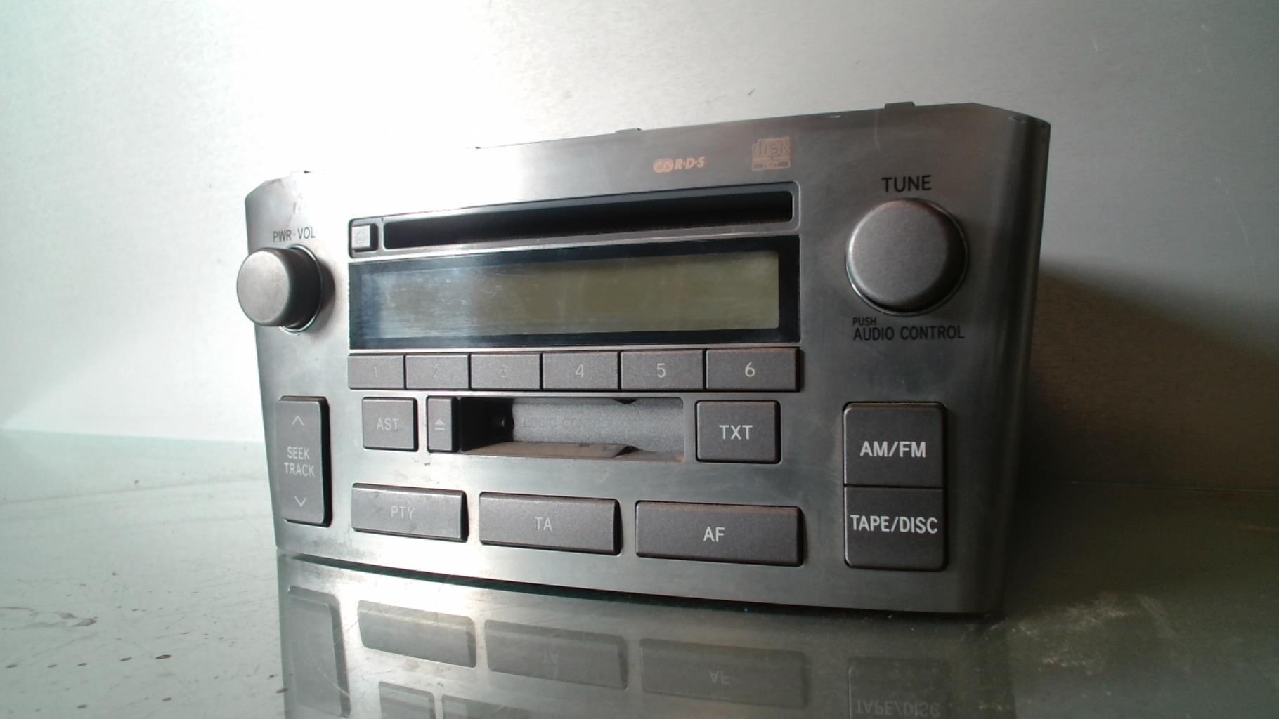 Autoradio originale TOYOTA AVENSIS 2 PHASE 1 Diésel - 1