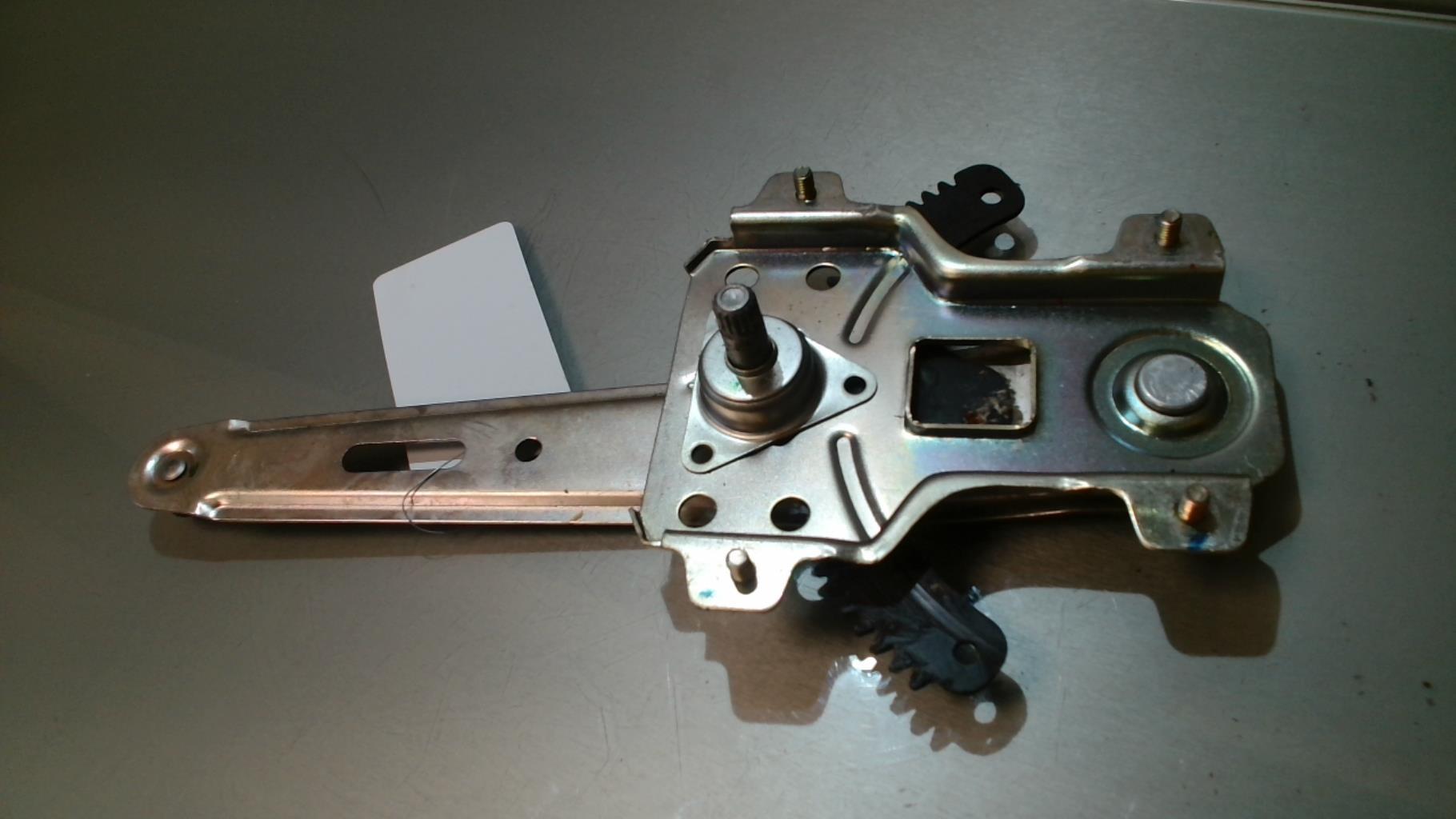 Alzacristalli manuale posteriore sinistro HYUNDAI I 10 1 PHASE 1 Gasolina - 1