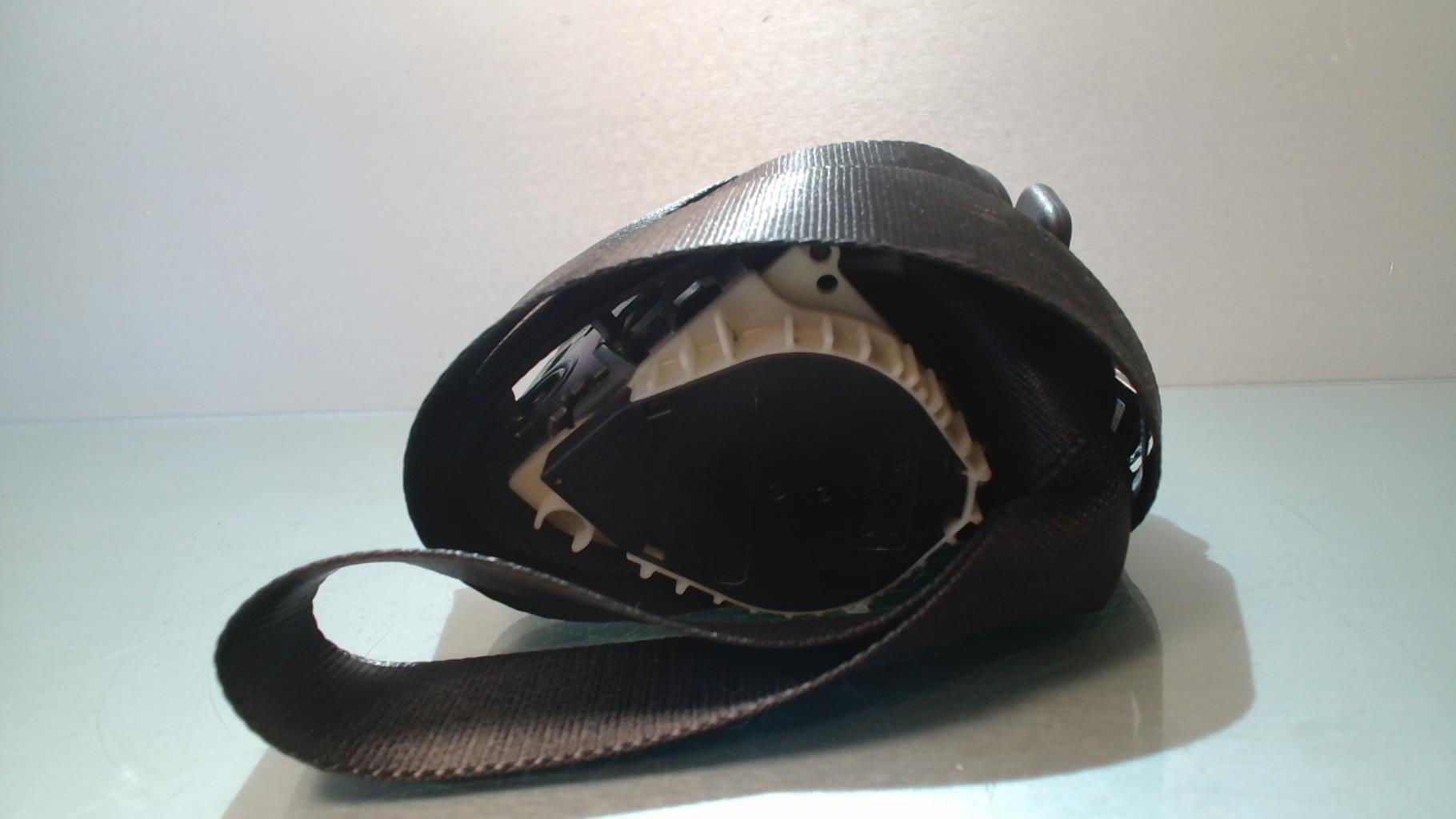 Ceinture avant droit FORD FOCUS 2 PHASE 1 Diesel - 1