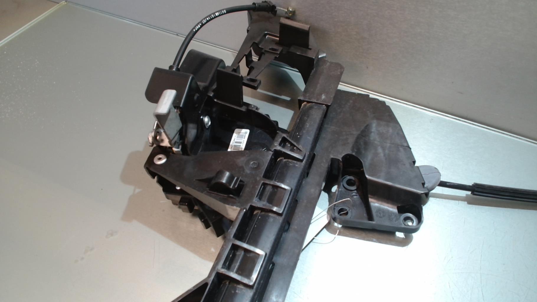 Chiusura centralizzata posteriore destra FORD FOCUS 2 PHASE 1 Diésel - 1