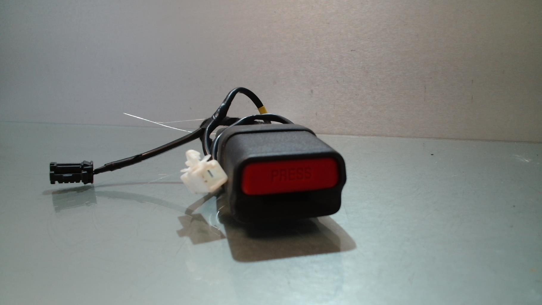 Aggancio cintura sicurezza anteriore destro CITROEN C1 2 Gasolina - 1