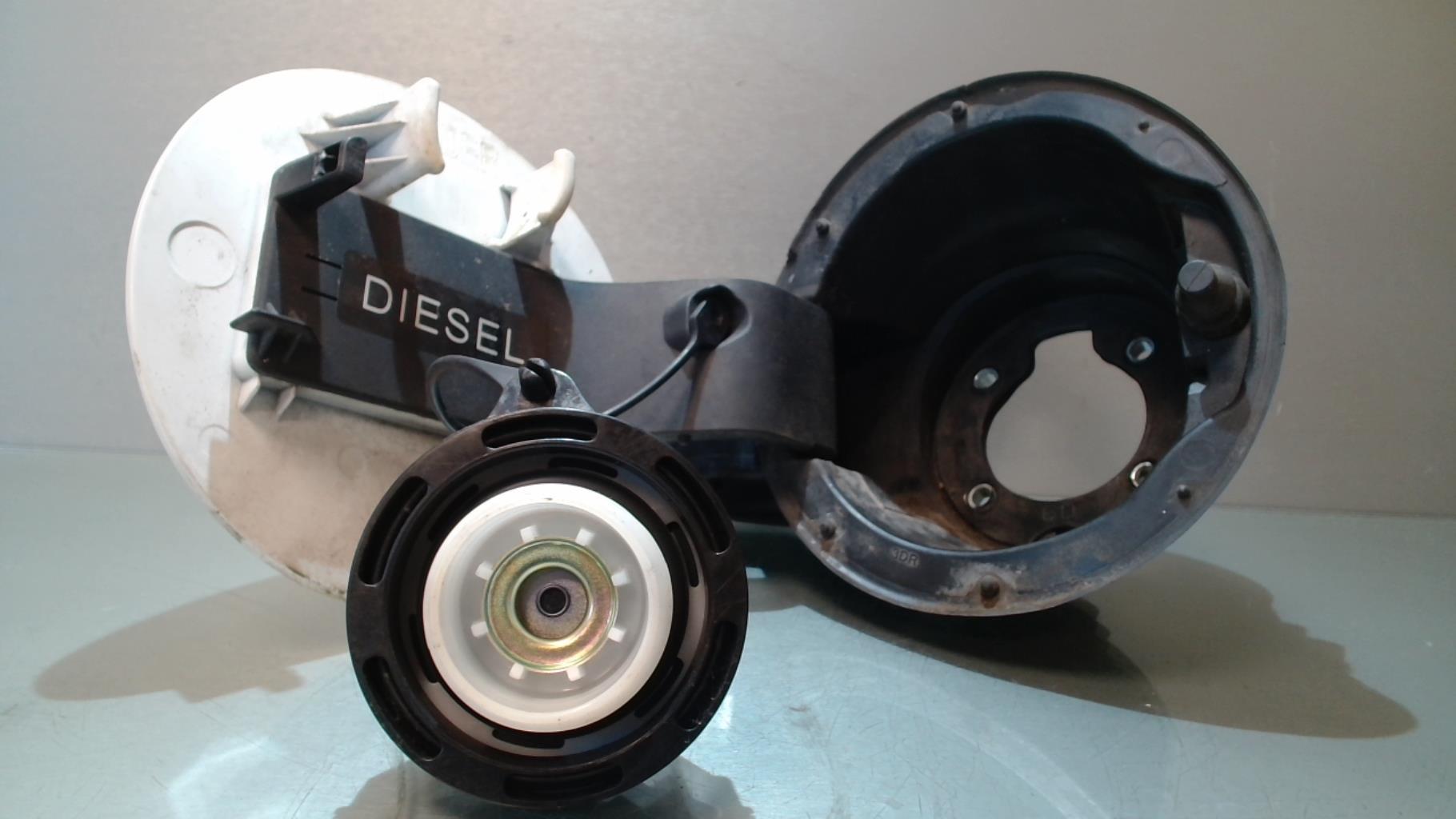 Trappe d'essence HYUNDAI I 30 2 PHASE 2 Diesel - 1