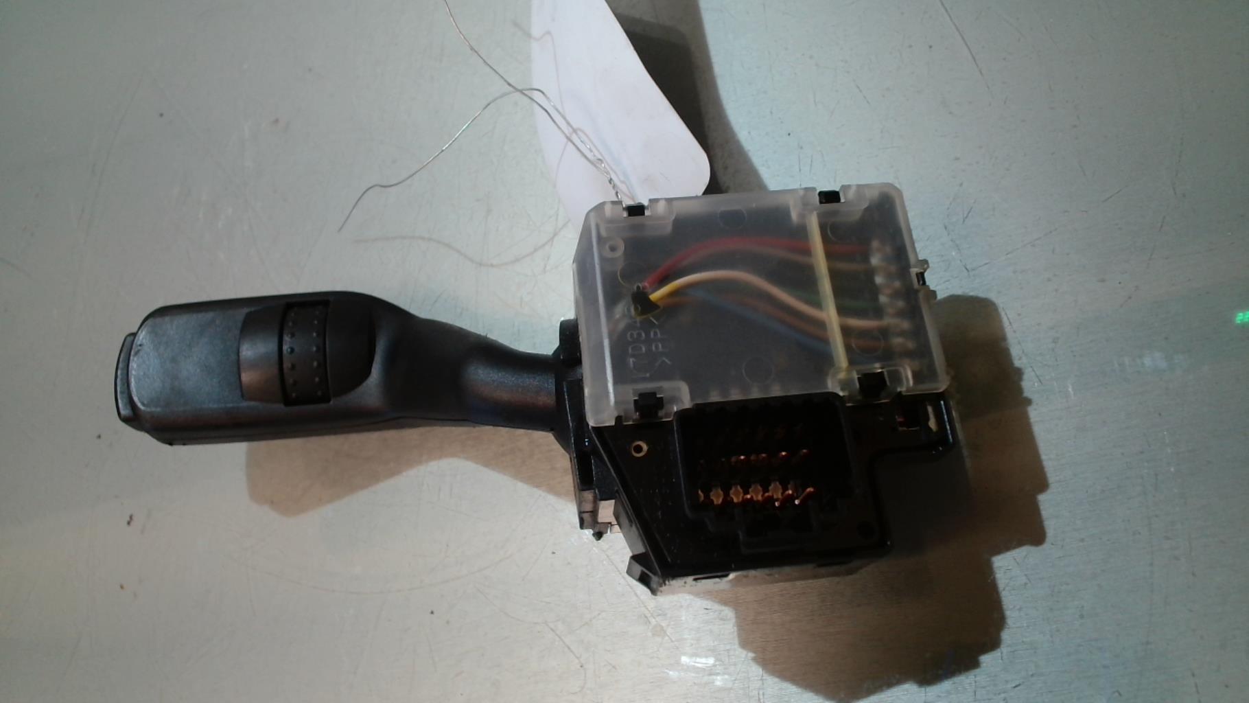 Commodo d'essuie glaces FORD C-MAX 1 PHASE 1 Diesel - 1