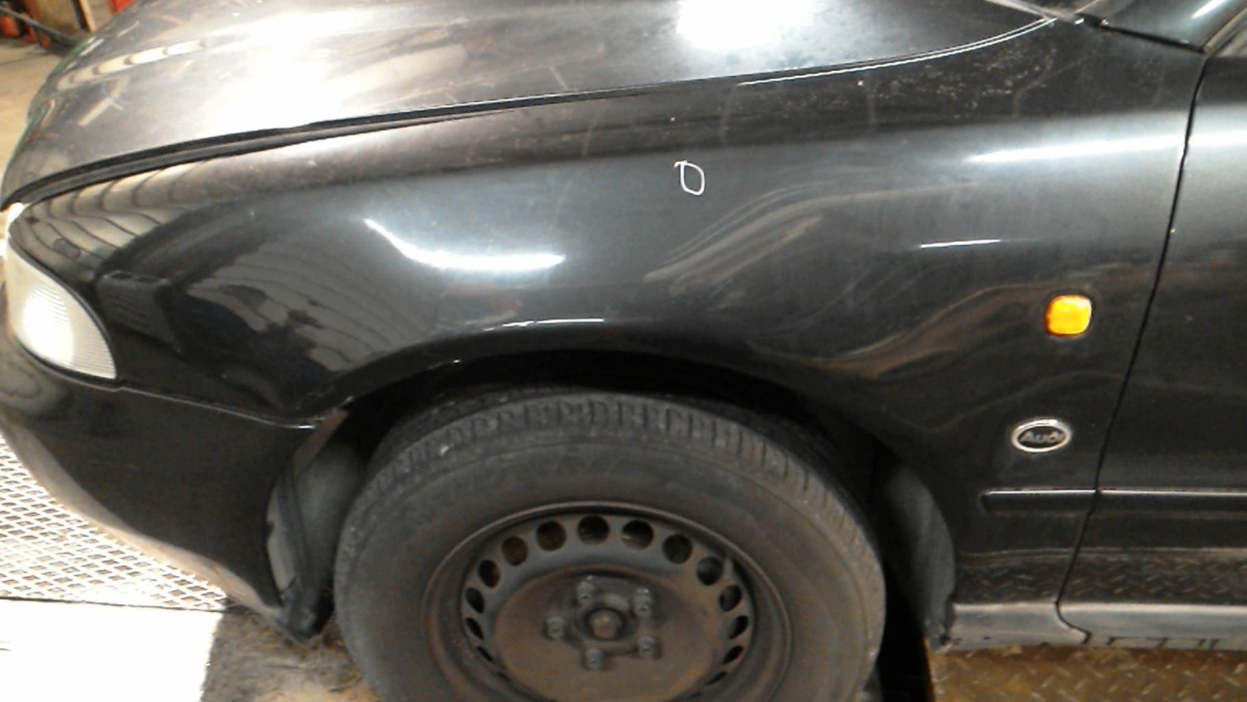 Aile avant gauche AUDI A4 1 PHASE 1 Essence - 1