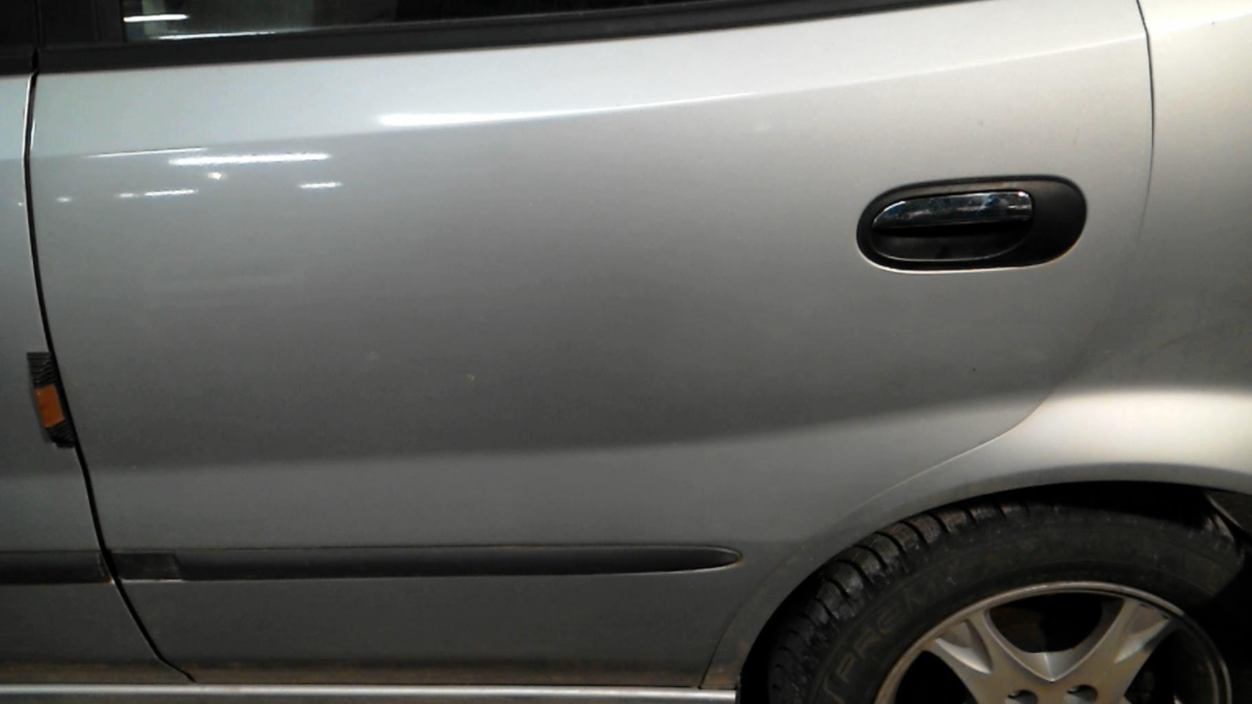 Portiera posteriore sinistra NISSAN ALMERA TINO PHASE 1 Diésel - 1