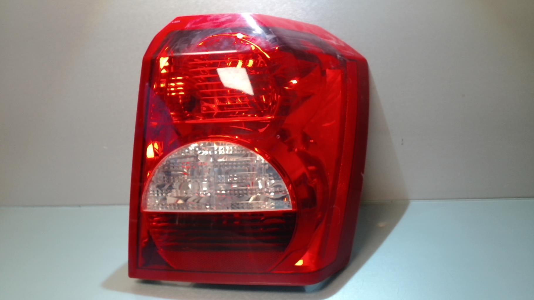 Fanale posteriore principale destro (luci) DODGE CALIBER Diésel - 1