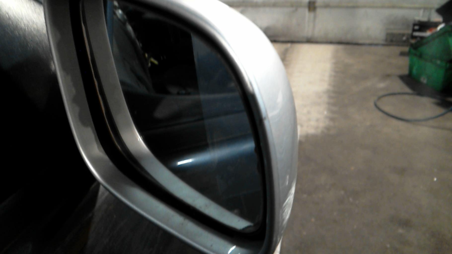 Retrovisor derecho SKODA FABIA 1 PHASE 2 Gasolina - 1