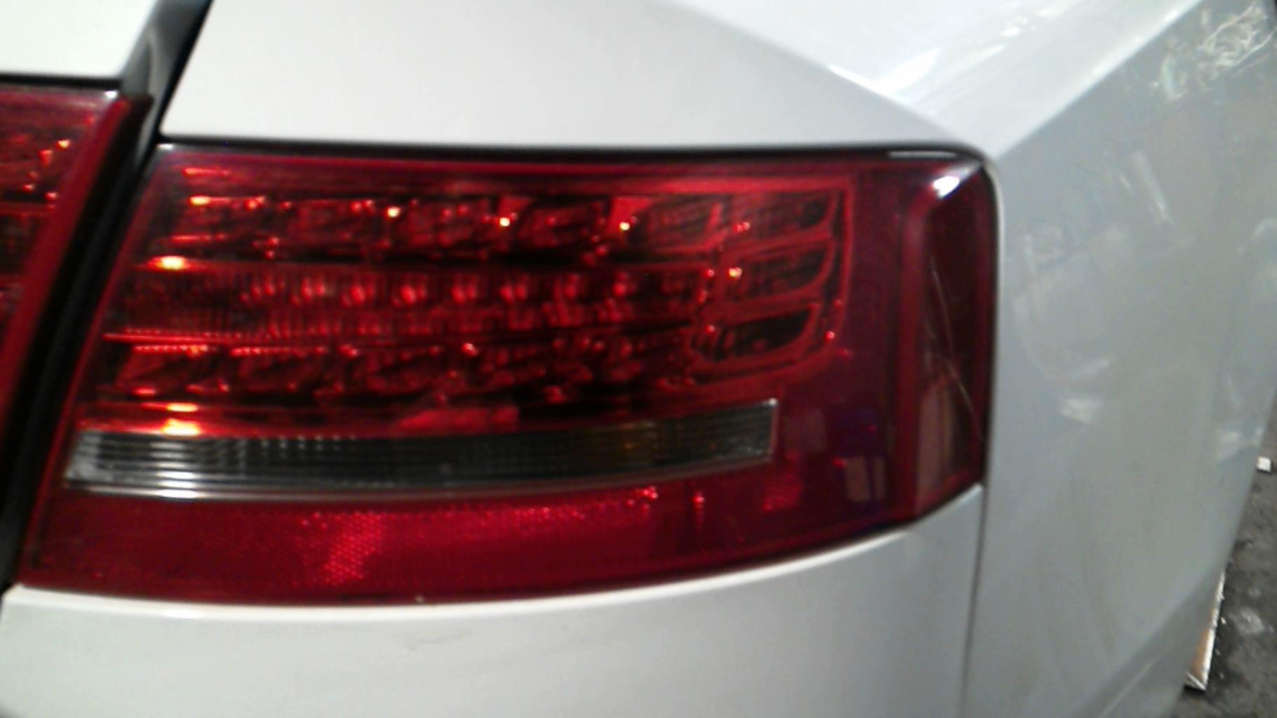 Fanale posteriore principale destro (luci) AUDI A5 1 COUPE PHASE 1 Diésel - 1