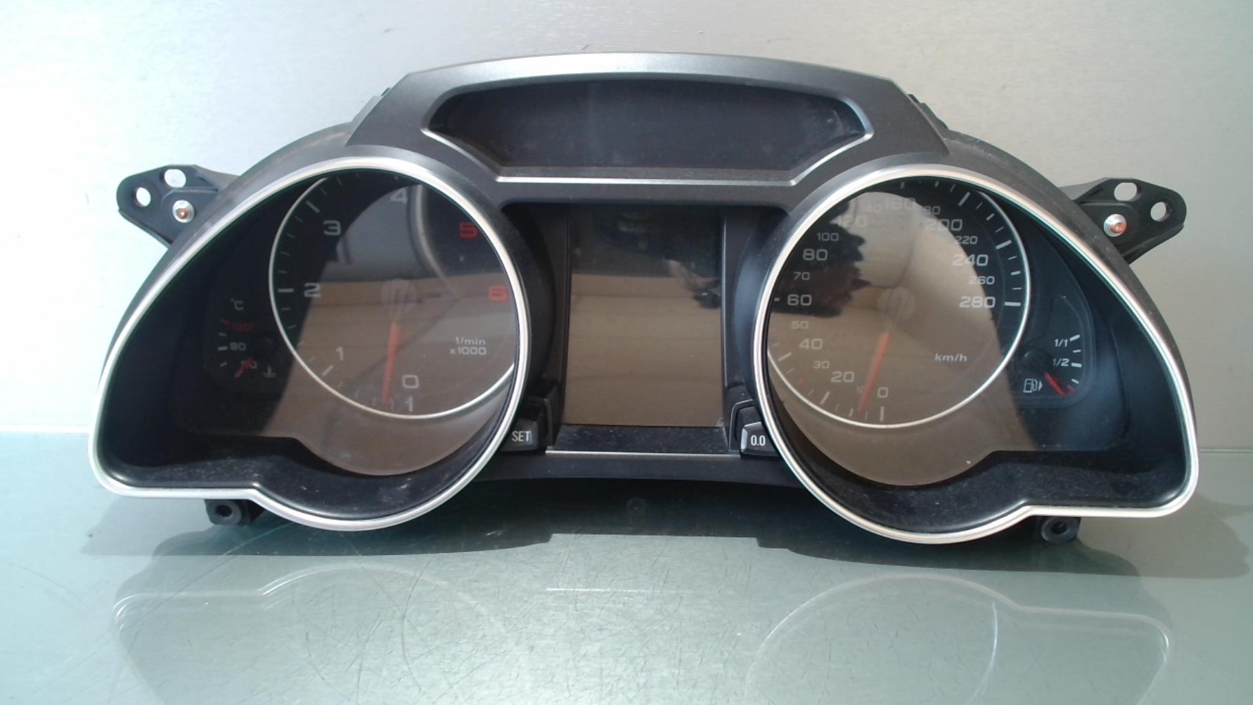 Compteur AUDI A5 1 COUPE PHASE 1 Diesel - 1