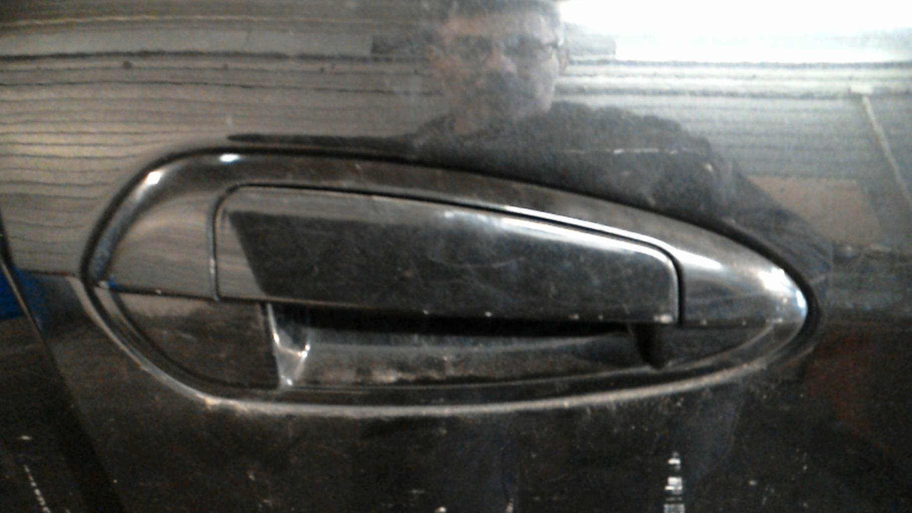 Maniglia portiera anteriore destra FIAT PUNTO EVO 3 Diésel - 1