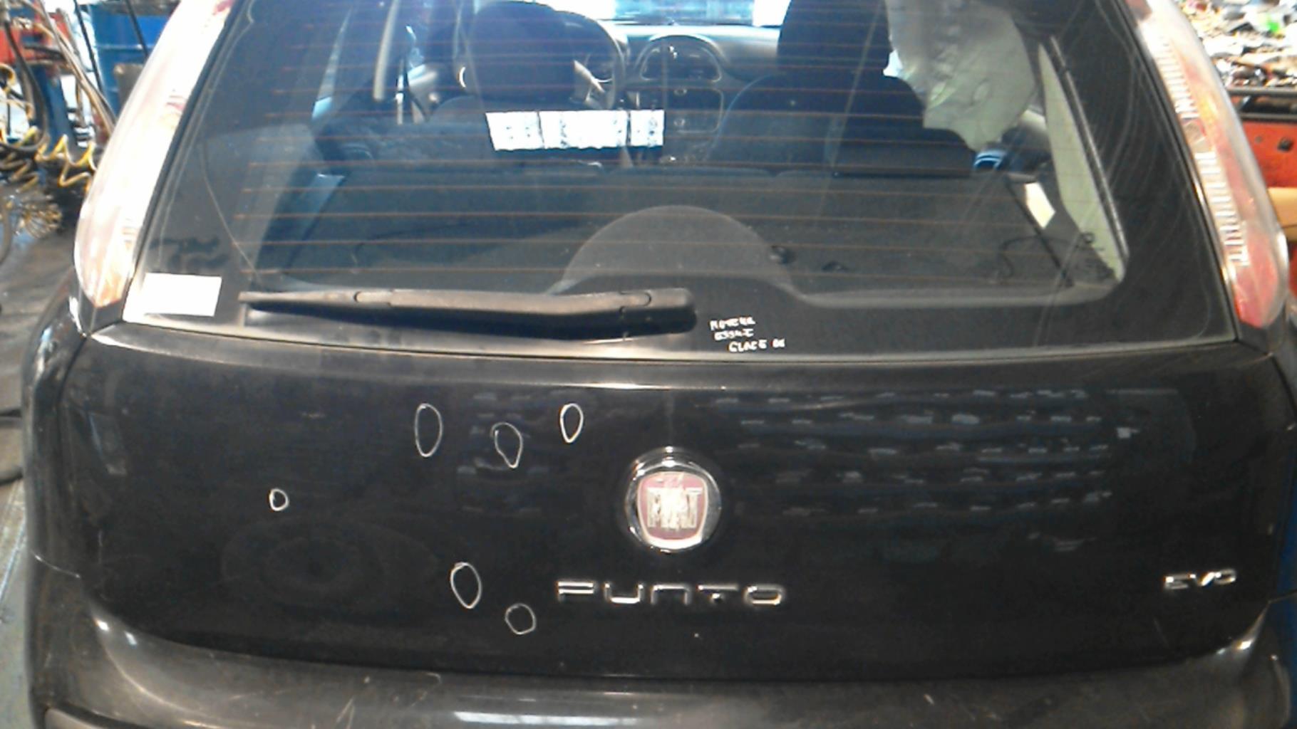 Portabagagli/Portellone posteriore FIAT PUNTO EVO 3 Diésel - 1