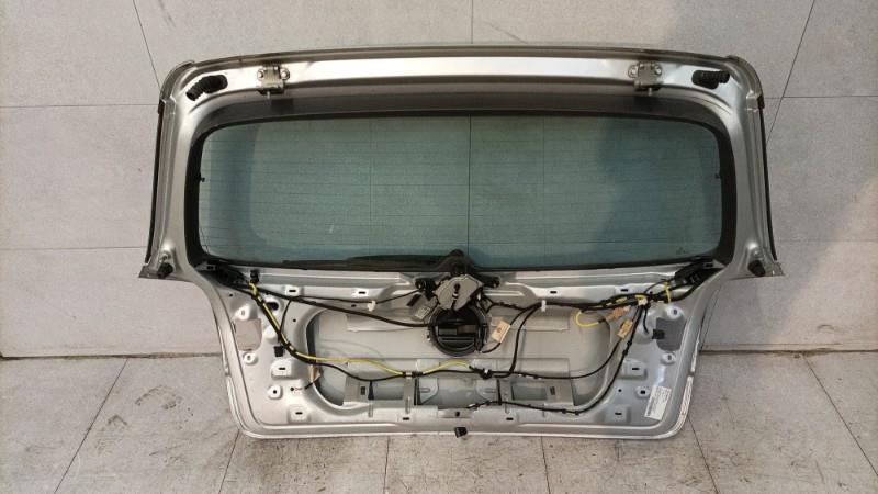Portabagagli/Portellone posteriore VOLKSWAGEN GOLF 5 Gasolina - 1