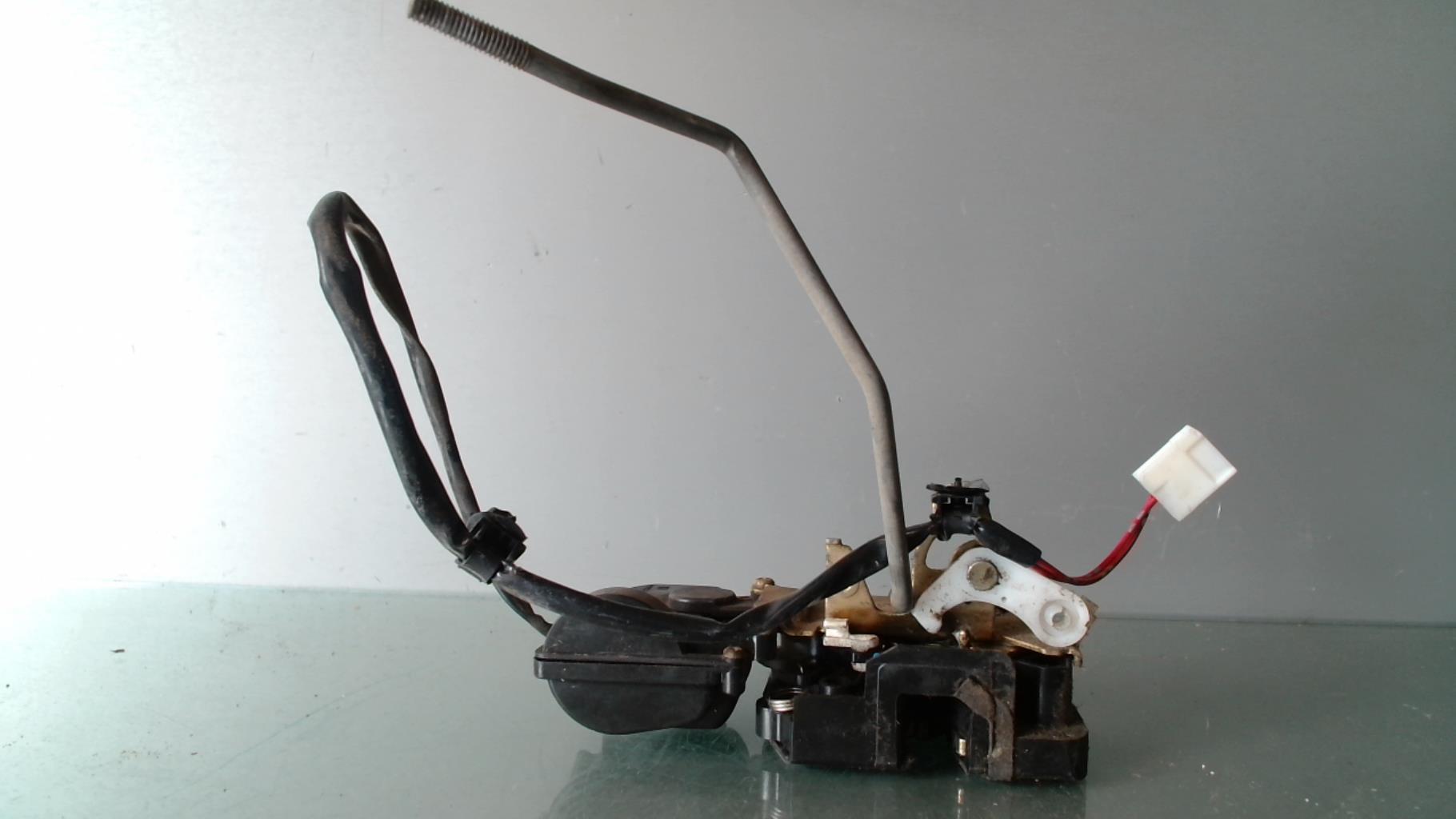 Fermeture centralisee avant droit MAZDA PREMACY Diesel - 1