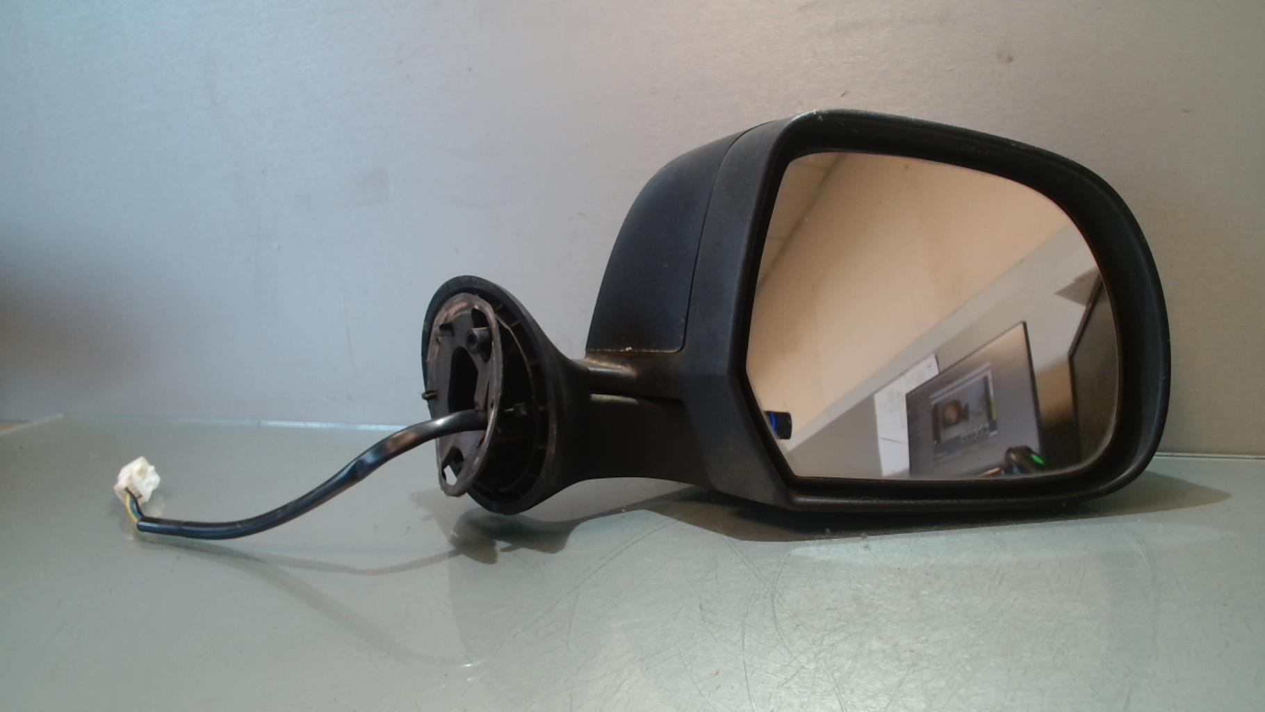 Retrovisor derecho DACIA DUSTER 1 PHASE 1 Diésel - 1
