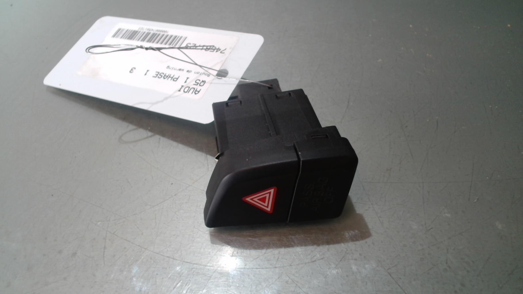 Interruttore luci emergenza AUDI Q5 1 PHASE 1 Diésel - 1