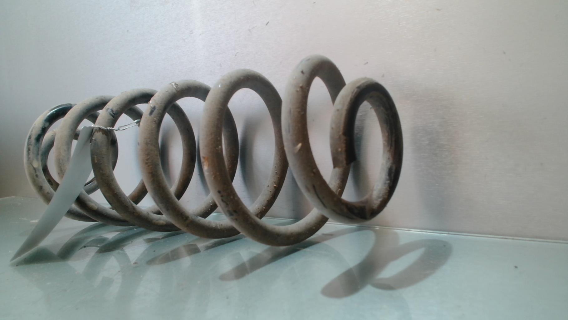 Molla sospensione posteriore sinistra AUDI Q5 1 PHASE 1 Diésel - 1