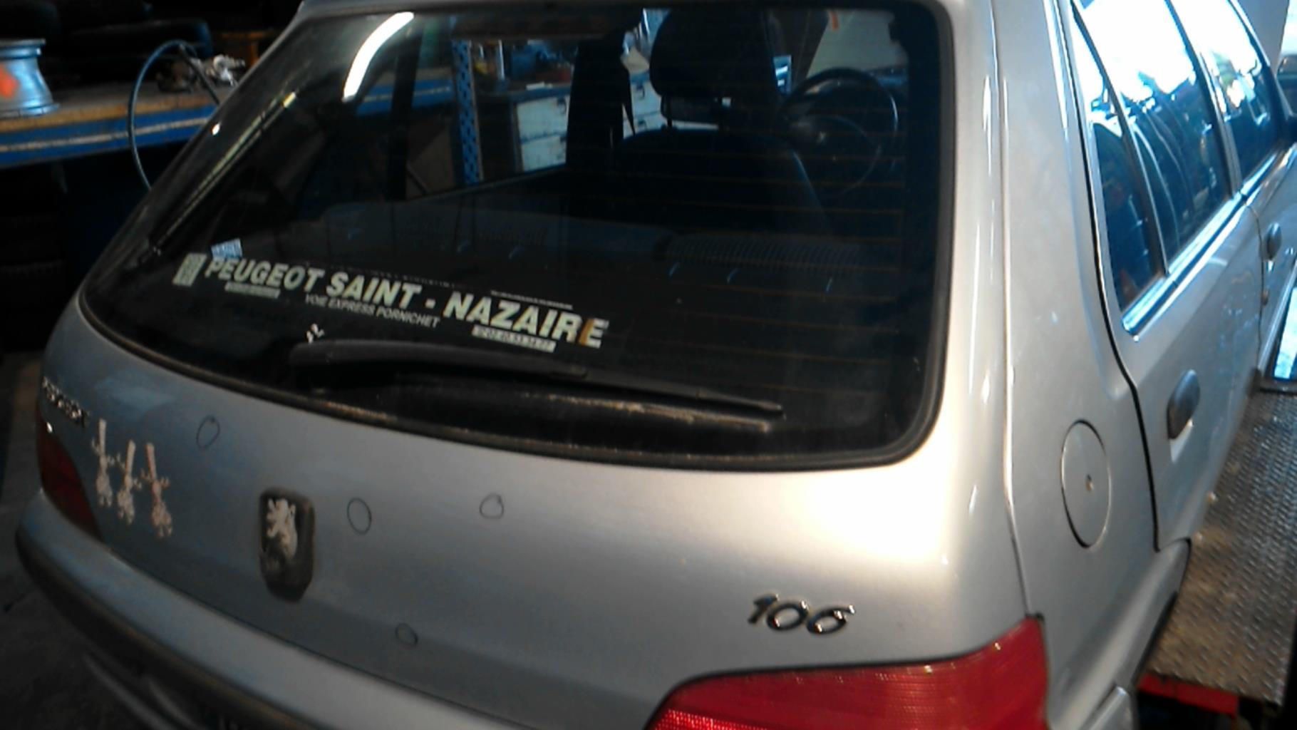 Portabagagli/Portellone posteriore PEUGEOT 106 PHASE 2 Gasolina - 1