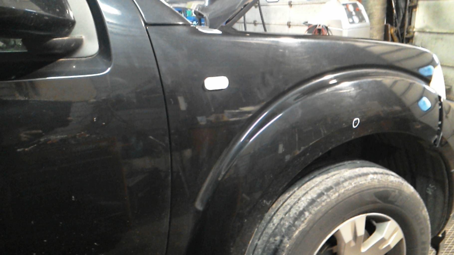 Parafango anteriore destro NISSAN PATHFINDER 2 PHASE 1 Diésel - 1