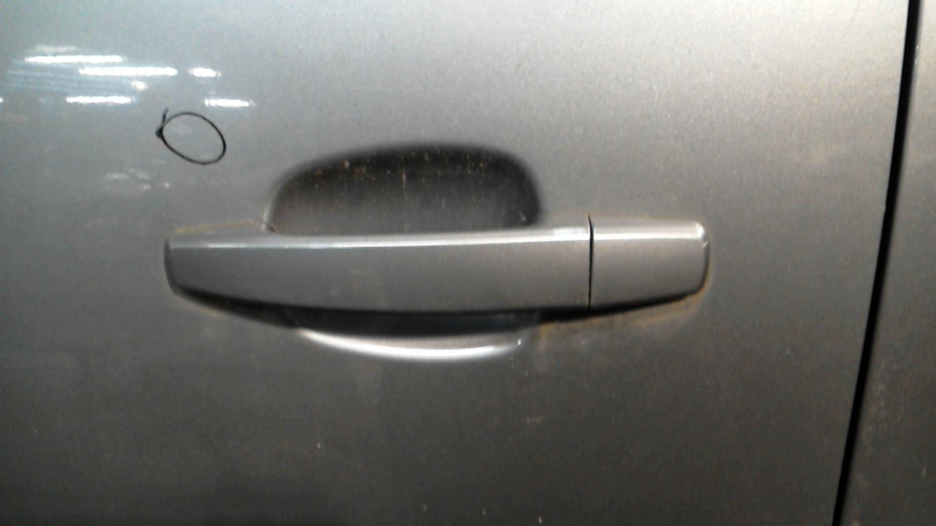 Maniglia portiera posteriore sinistra OPEL ZAFIRA B PHASE 1 Diésel - 1