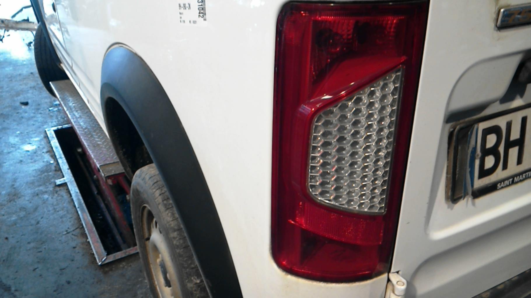 Fanale posteriore principale sinistro (luci) FORD TRANSIT CONNECT 1 PHASE 3 Diésel - 1