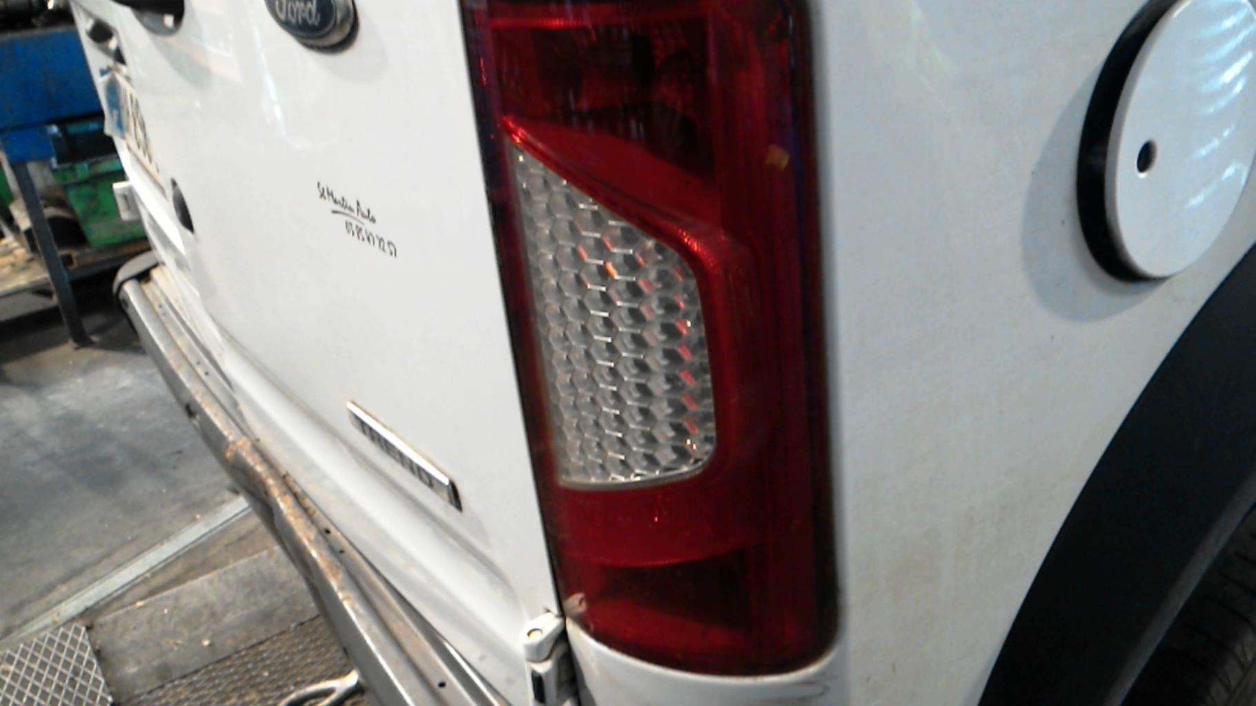 Fanale posteriore principale destro (luci) FORD TRANSIT CONNECT 1 PHASE 3 Diésel - 1