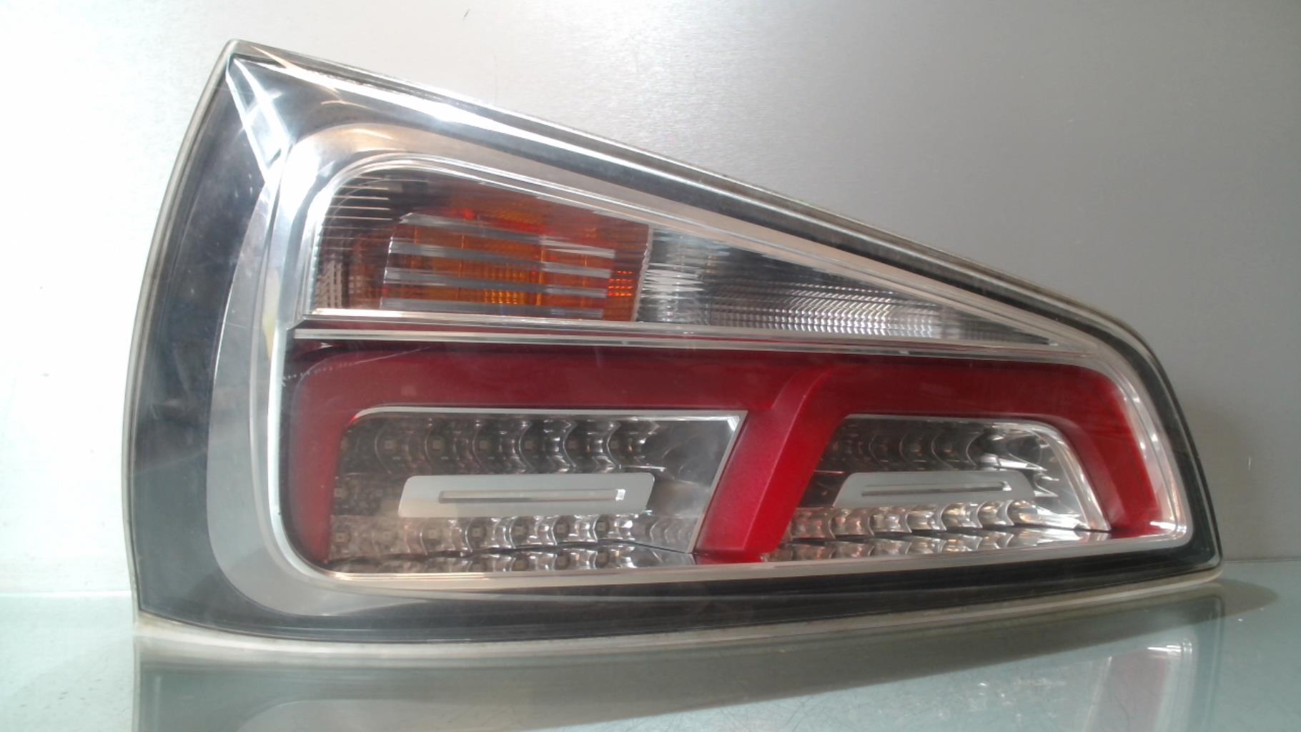Fanale posteriore principale destro (luci) AUDI A1 1 SPORTBACK PHASE 1 Diésel - 1