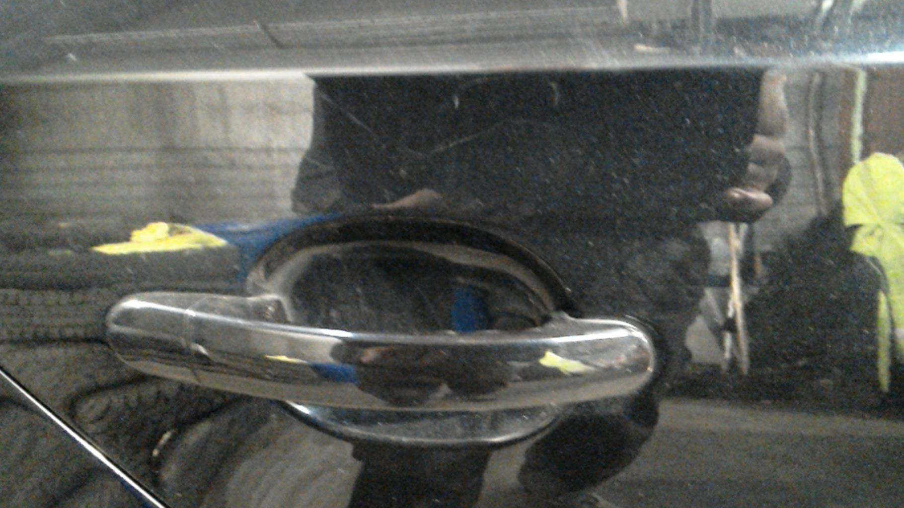 Maniglia portiera posteriore destra VOLKSWAGEN JETTA 4 Diésel - 1