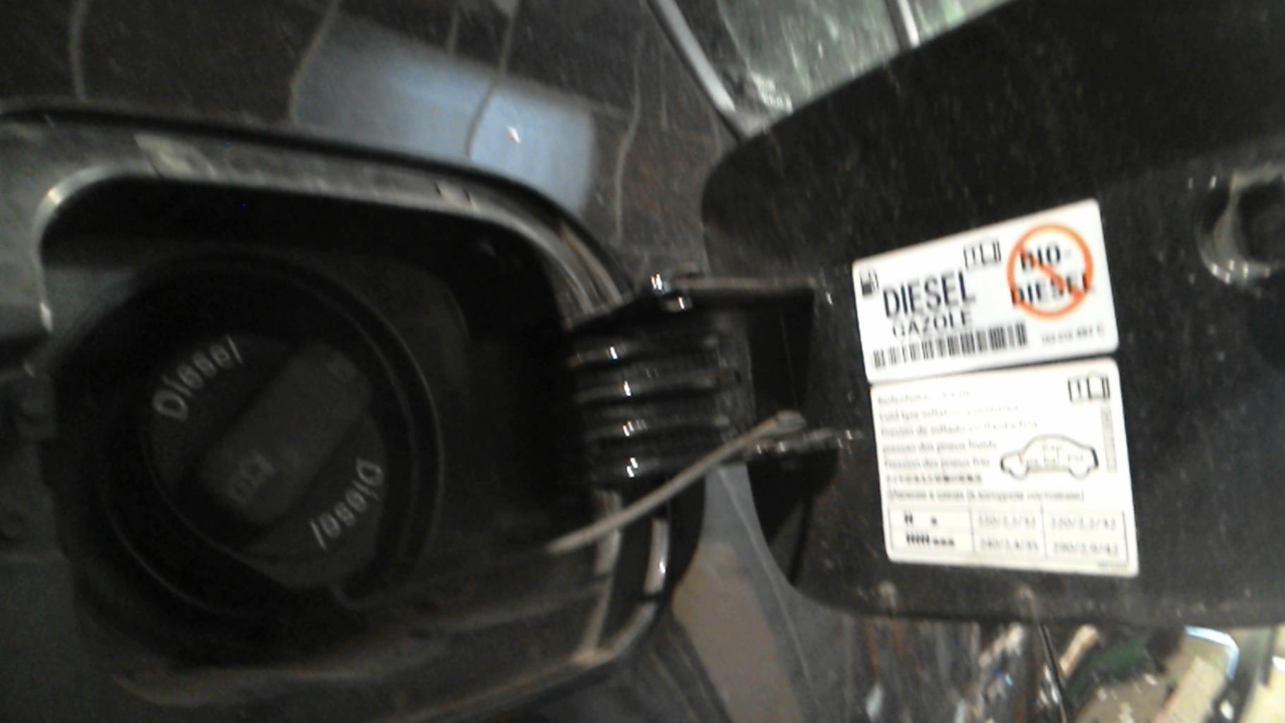 Trappe d'essence VOLKSWAGEN JETTA 4 Diesel - 1