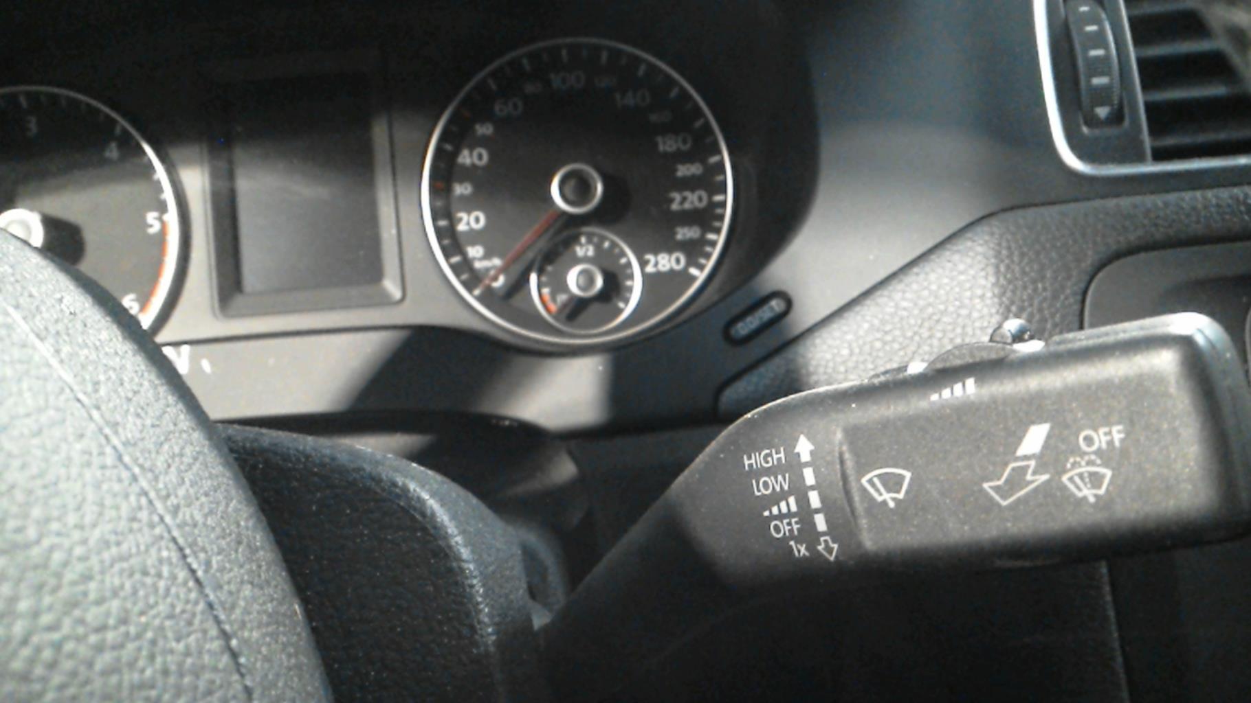 Devio tergicristalli VOLKSWAGEN JETTA 4 Diésel - 1