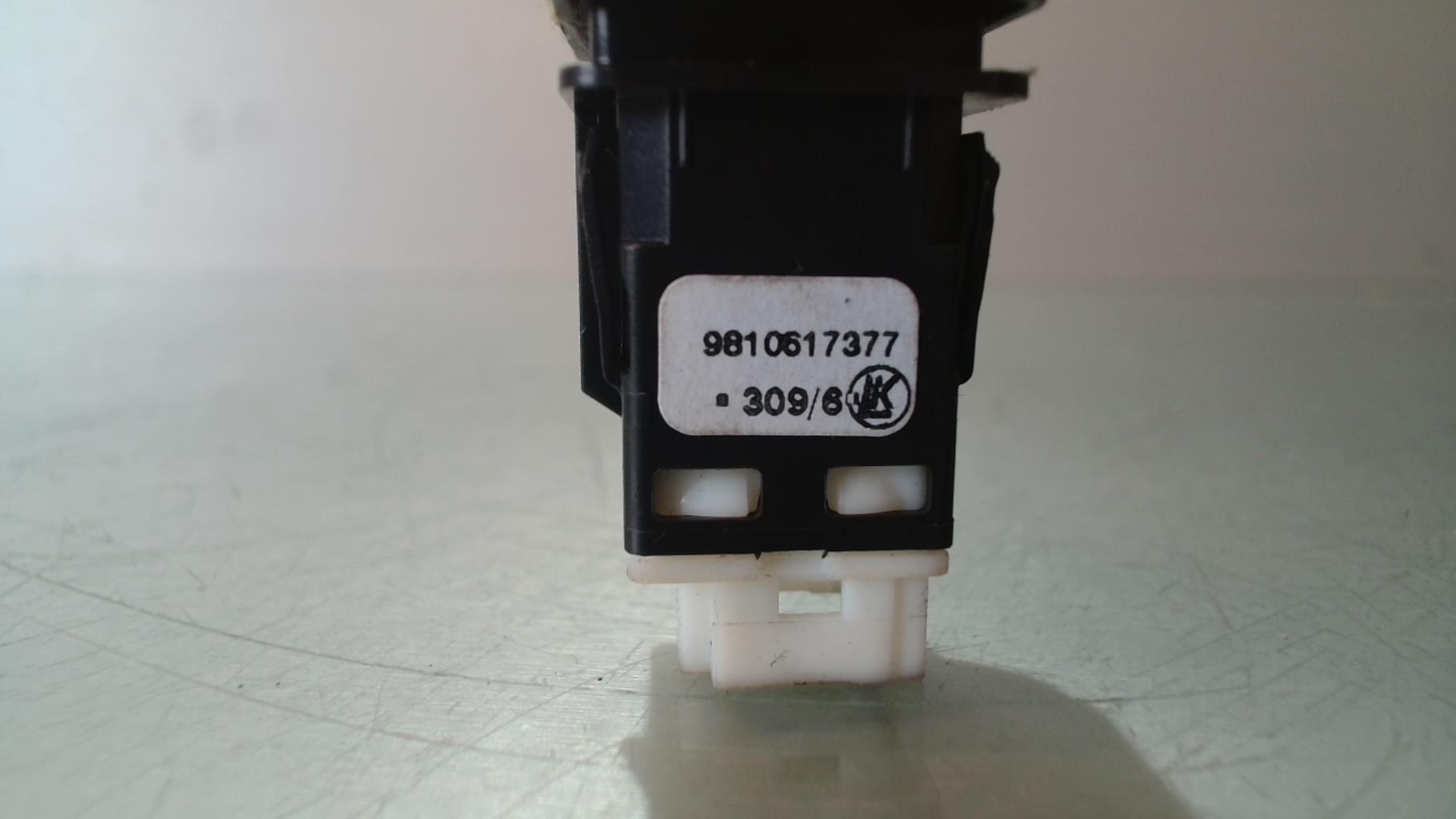 Botón/Interruptor PEUGEOT 3008 2 PHASE 1 Diésel - 1