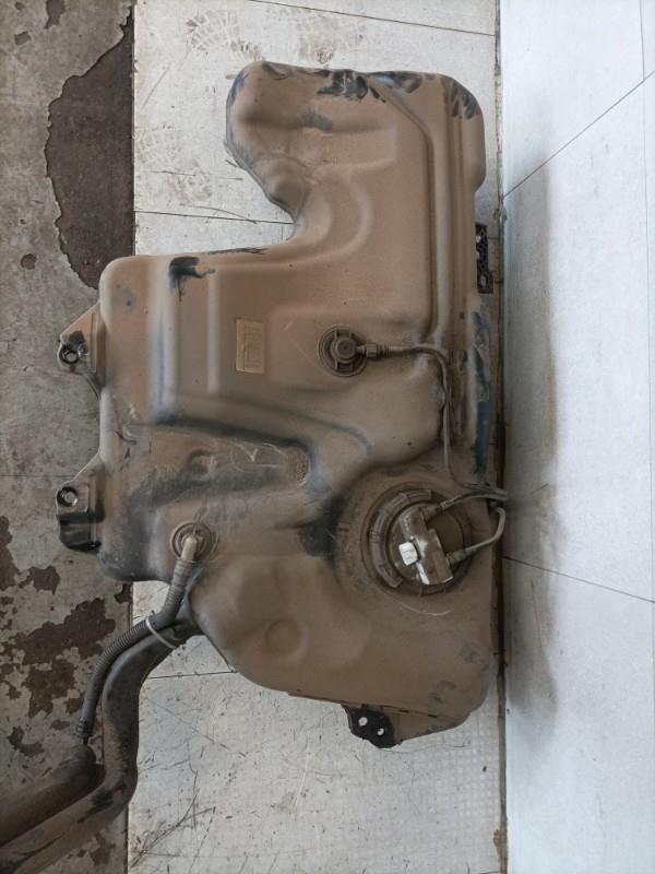 Reservoir essence RENAULT CLIO 4 PHASE 1 Essence - 1