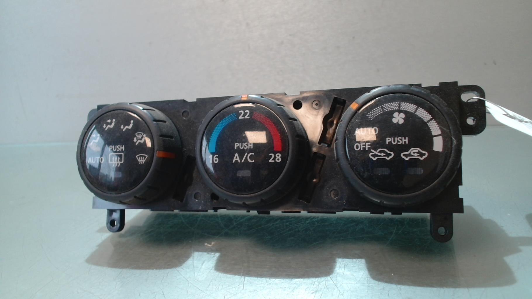 Commande chauffage NISSAN NV200 Diesel - 1