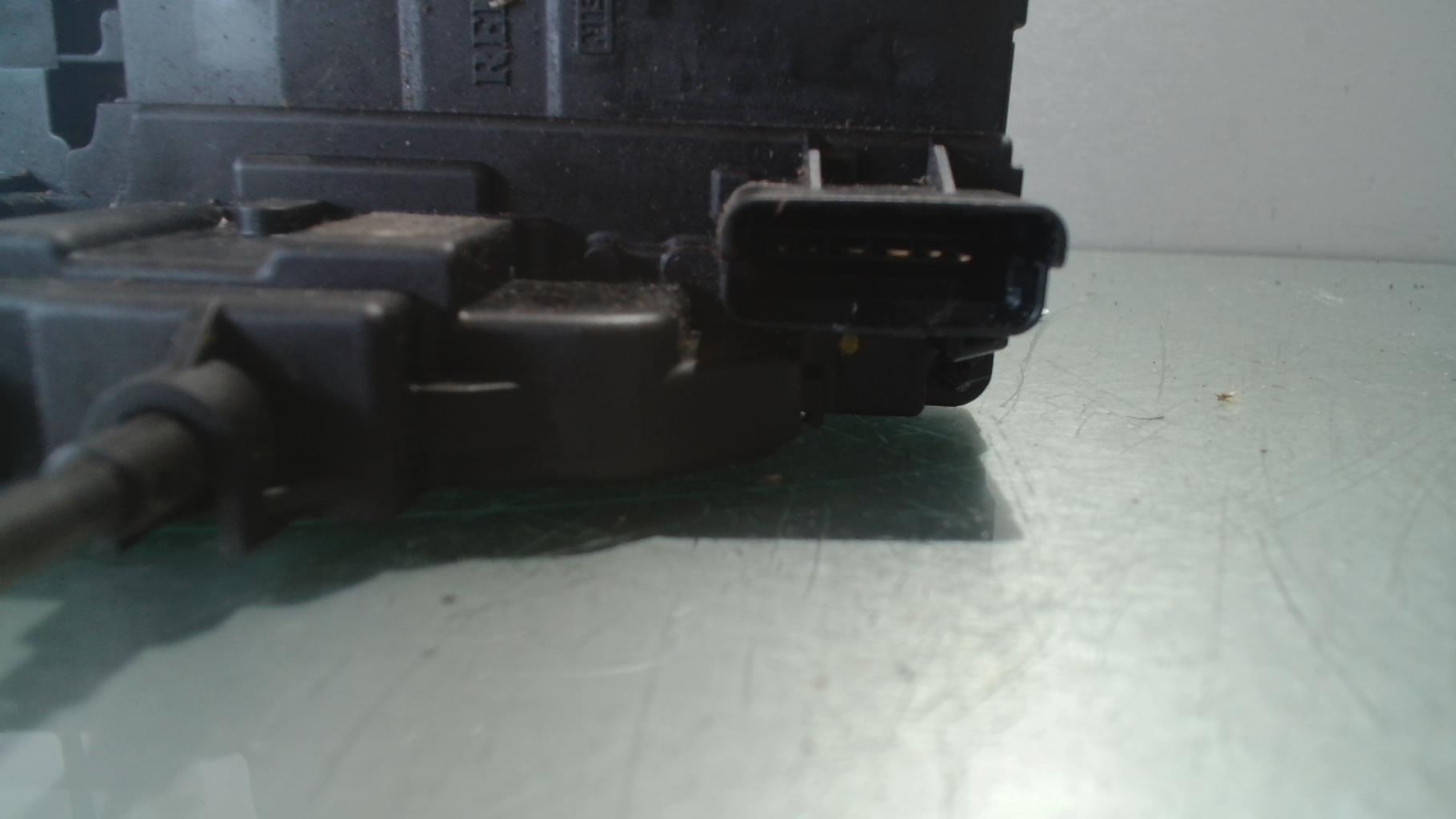 Chiusura centralizzata anteriore sinistra NISSAN MICRA 3 PHASE 3 Gasolina - 1