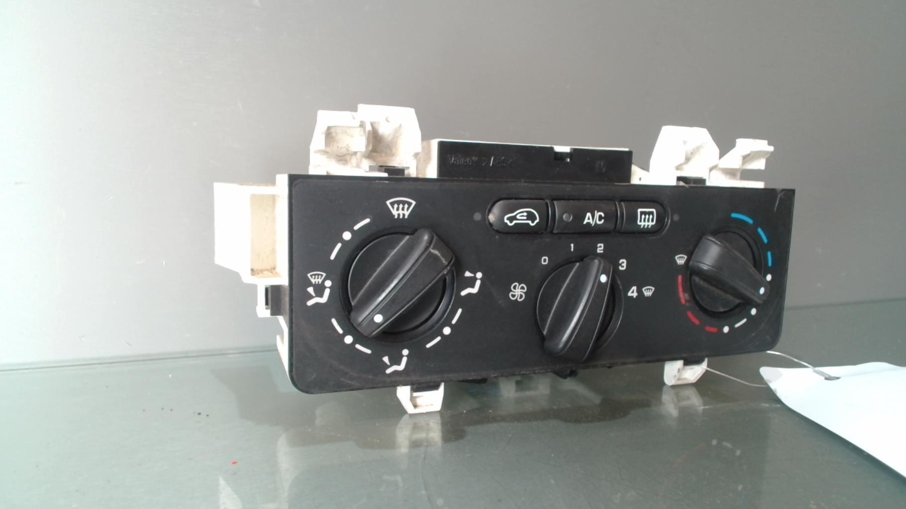 Commande chauffage CITROEN C2 PHASE 1 Diesel - 1